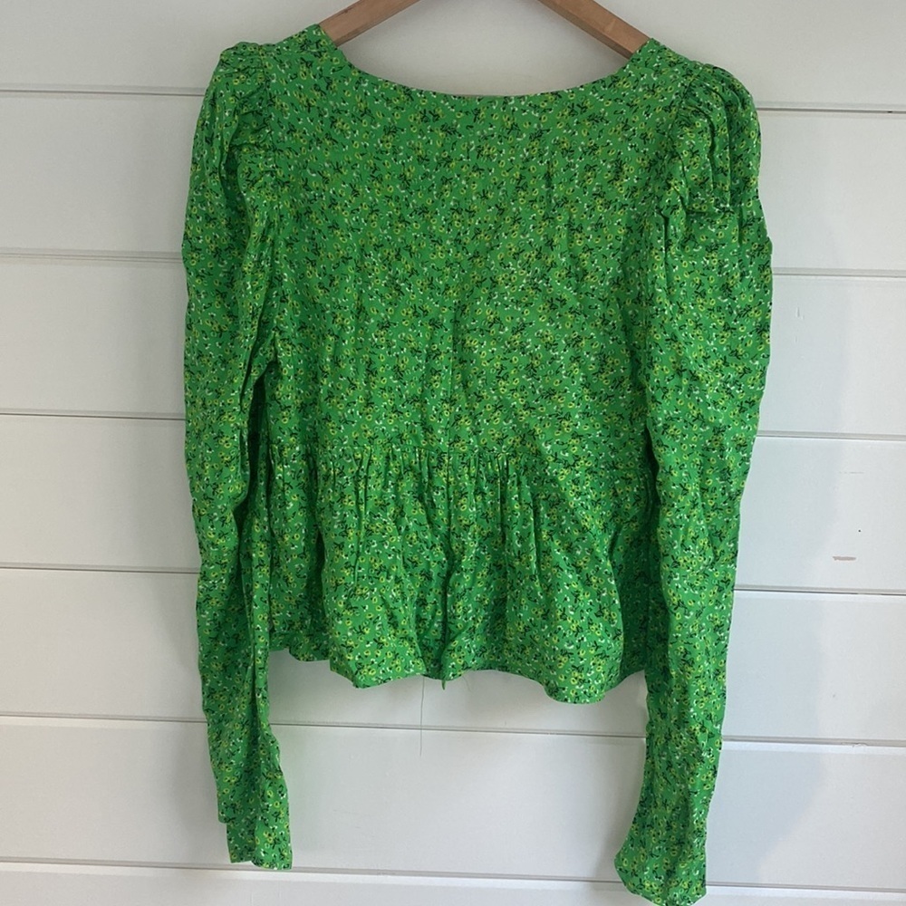 AFRM | Green Floral Long Sleeve Smocked Crop Top | Great Condition - Picture 4 of 7